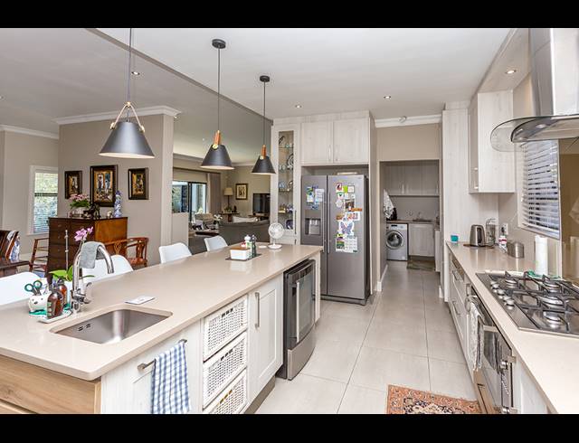 4 BEDROOM HOUSE FOR SALE IN SAGEWOOD